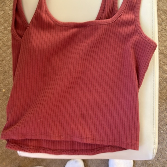 Dark pink women’s tank top - Picture 3 of 3